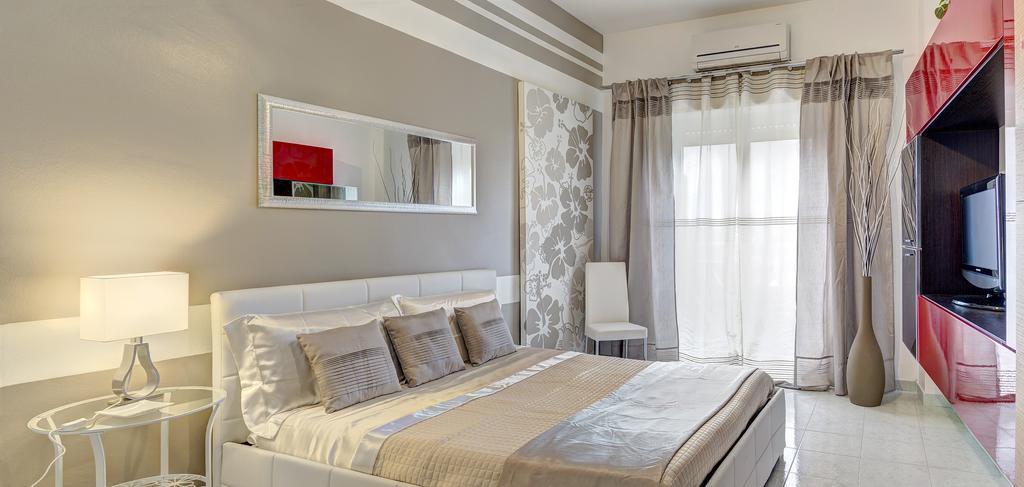 Suitehome Taormina Giardini Naxos Phòng bức ảnh